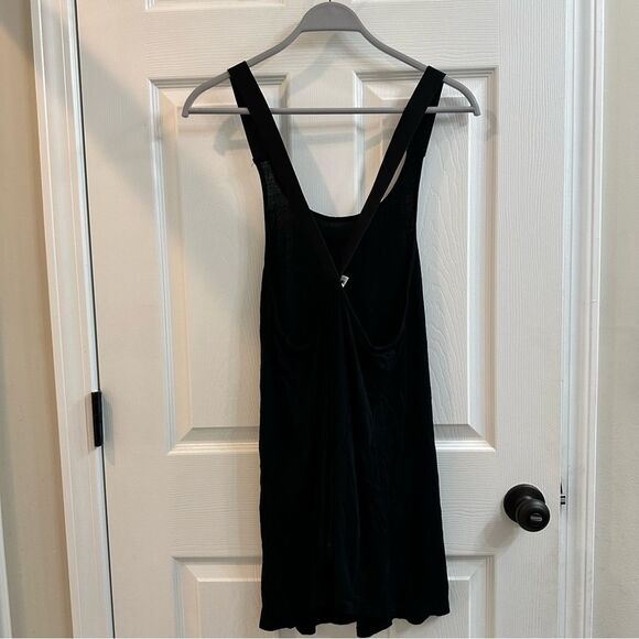 Urban Outfitters Silence + Noise Plain Black Cross Back Pinafore Mini Dress sz S - Picture 5 of 9